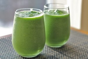 batido-verde-de-las-famosas-para-bajar-de-peso